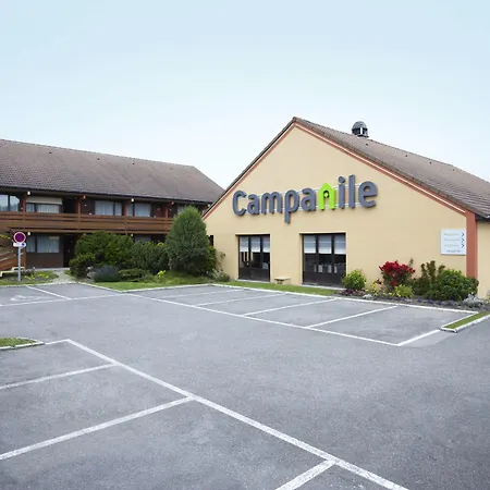 Campanile ホテル カレー