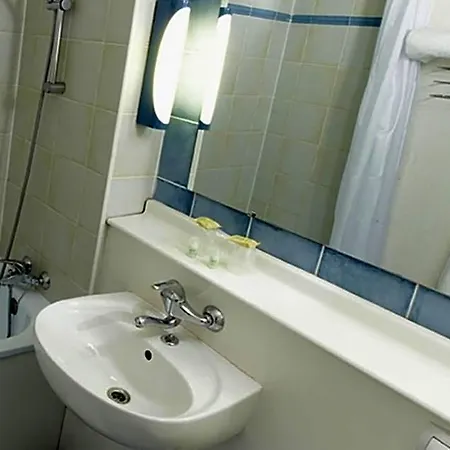 Campanile Hotel 3*