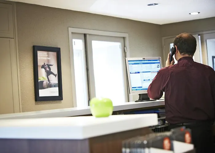 Hotel Campanile Calais